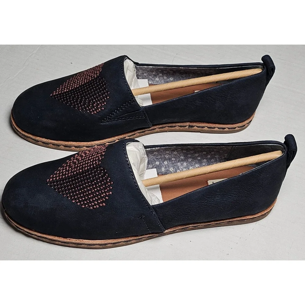 ED by Ellen DeGeneres Nalita Lagoon‎ Nubuck Heart Flats Shoes 6M ED-NALITA